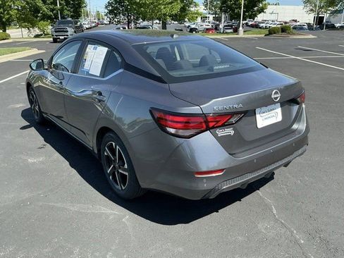 Used 2025 Nissan Sentra SV FWD image 7