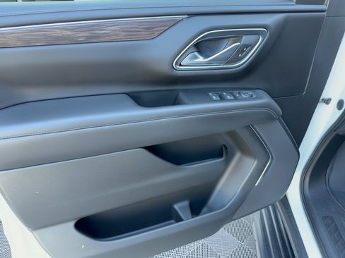 Used 2023 Chevrolet Tahoe LS RWD image 14