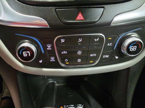 Used 2021 Chevrolet Equinox Premier w/ LPO, Floor Liner Package AWD/4WD image 41