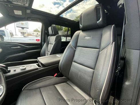 Used 2022 Cadillac Escalade Sport image 15