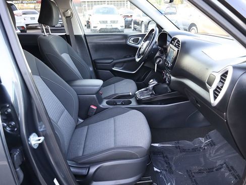 Used 2020 Kia Soul GT-Line image 14