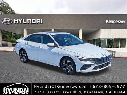 New 2025 Hyundai Elantra SEL