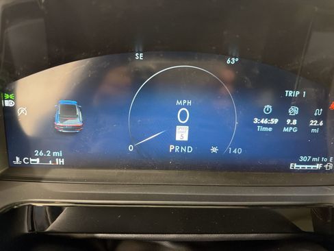 New 2026 Lincoln Corsair Premiere image 16