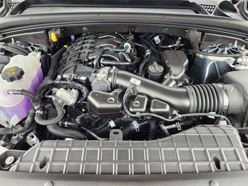 New 2025 Jeep Grand Cherokee Laredo image 21