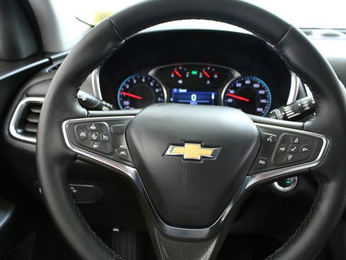 Used 2024 Chevrolet Equinox LT w/ LPO, Floor Liner Package AWD/4WD image 13