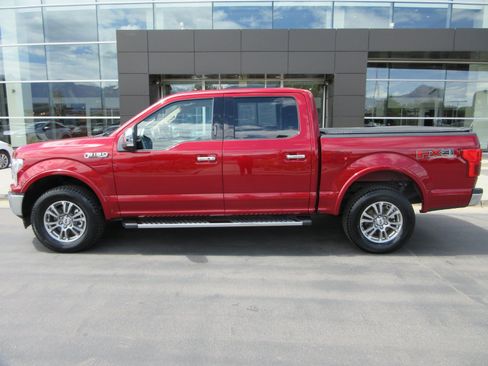 Used 2019 Ford F150 Lariat w/ Equipment Group 502A Luxury AWD/4WD image 4