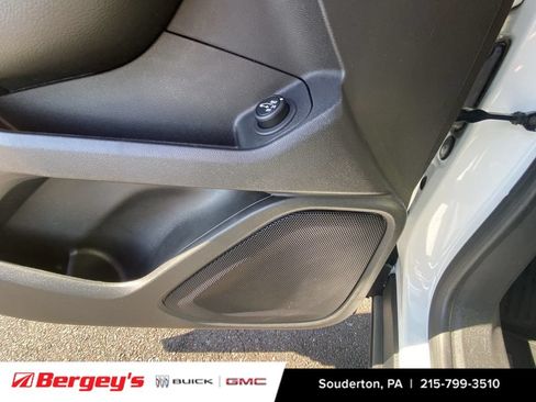 Used 2023 GMC Terrain SLT w/ Elevation Edition AWD/4WD image 28