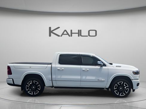 Used 2025 RAM 1500 Limited AWD/4WD image 6