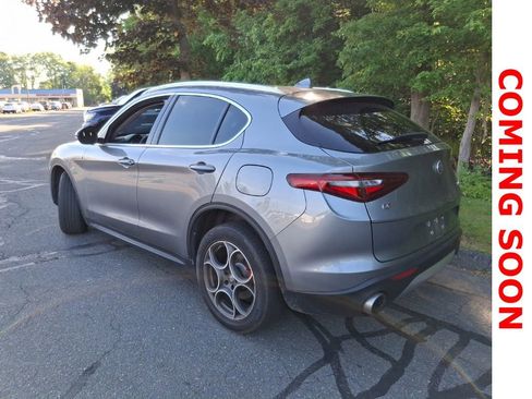 Used 2018 Alfa Romeo Stelvio Ti AWD/4WD image 8