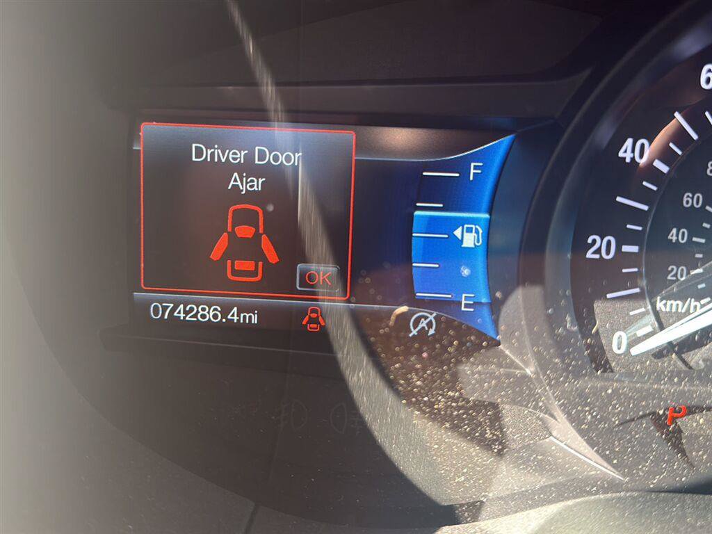 Used 2019 Ford Edge SEL w/ Equipment Group 201A AWD/4WD image 5