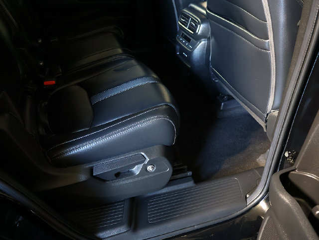 Used 2024 Honda Pilot Touring image 34