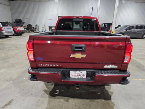 Used 2018 Chevrolet Silverado 1500 High Country image 12