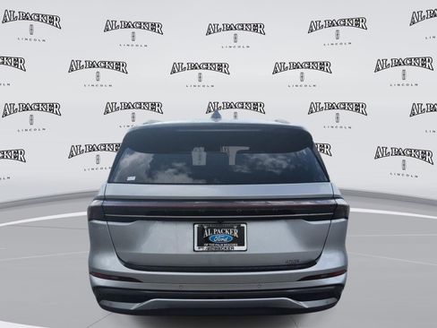 Certified 2024 Lincoln Nautilus Reserve w/ Jet Appearance Package (87T) AWD/4WD image 4