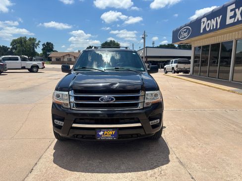 Used 2015 Ford Expedition EL Limited w/ Equipment Group 301A AWD/4WD image 9