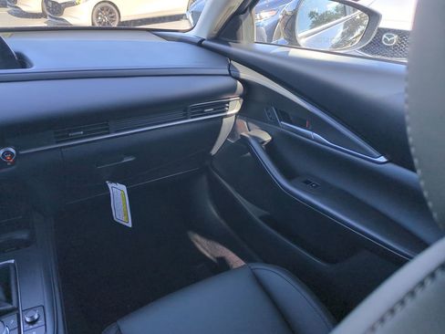 New 2026 MAZDA CX-30 AWD 2.5 S w/ Select Sport Pkg image 17