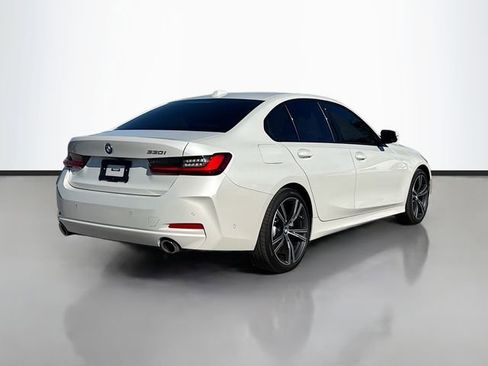 Certified 2023 BMW 330i Sedan w/ Premium Package image 3