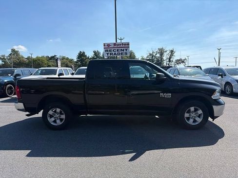 Used 2021 RAM 1500 Classic SLT AWD/4WD image 11