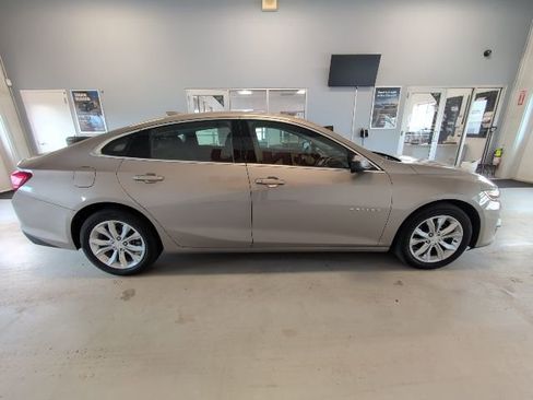 Used 2023 Chevrolet Malibu LT FWD image 6
