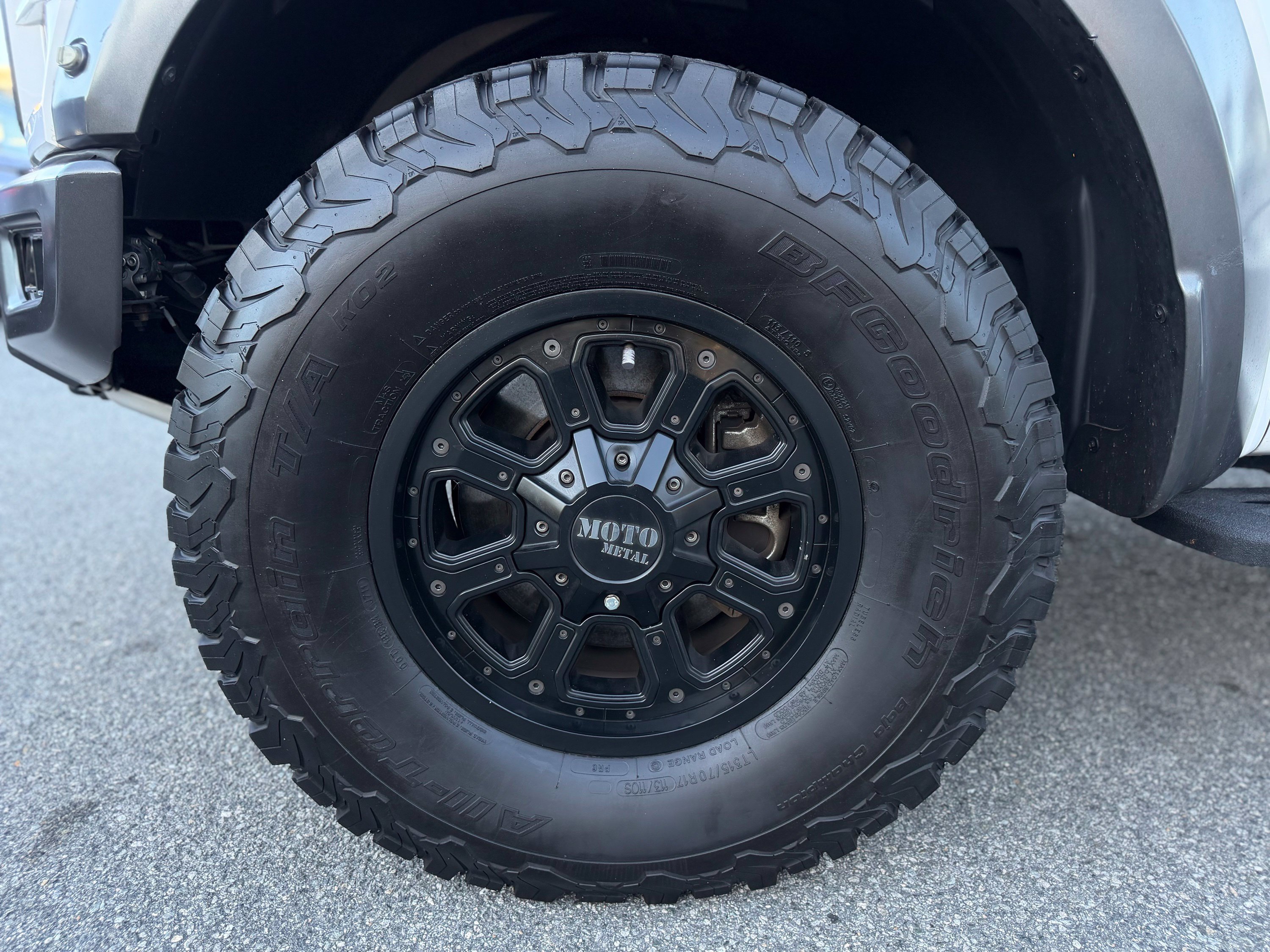 Used 2017 Ford F150 Raptor w/ Equipment Group 802A Luxury AWD/4WD image 39