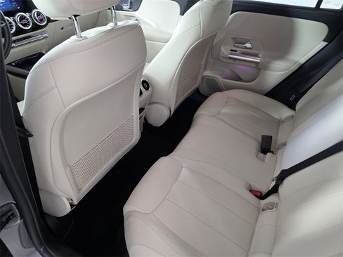 Certified 2025 Mercedes-Benz GLA 250 image 14