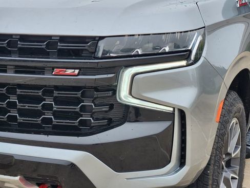 Used 2024 Chevrolet Tahoe Z71 w/ Luxury Package image 9