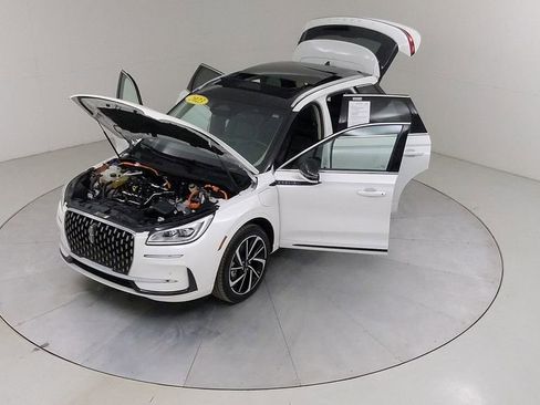 Used 2023 Lincoln Corsair Grand Touring w/ Equipment Group 301A AWD/4WD image 41