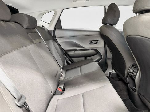 Used 2024 Hyundai Kona SEL FWD image 22