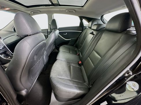 Used 2016 Hyundai Elantra GT w/ Option Group 03 FWD image 28