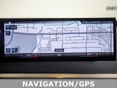 Used 2022 BMW iX xDrive50 w/ Premium Package image 29