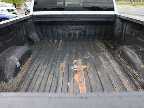 Used 2020 GMC Sierra 2500 AT4 w/ AT4 Premium Package image 17