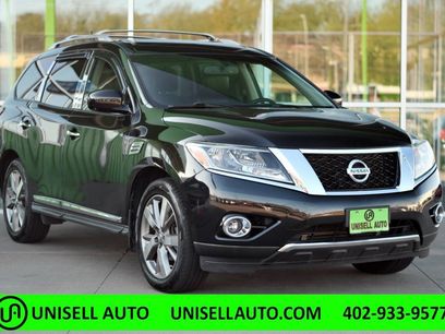 Used 2016 Nissan Pathfinder Platinum