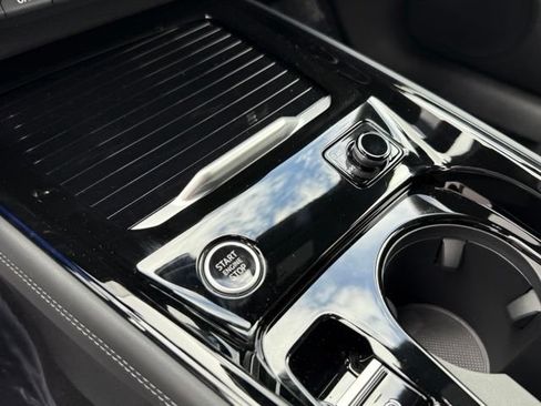 New 2026 Audi Q3 quattro 2.0T AWD/4WD image 13