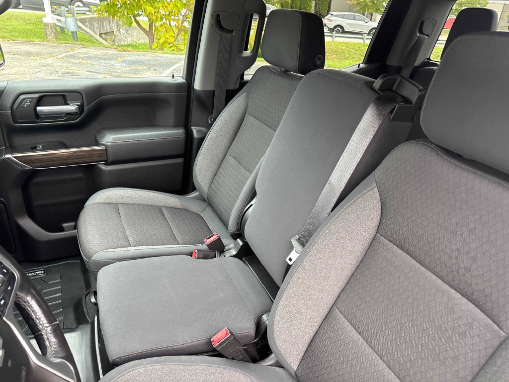 Used 2019 Chevrolet Silverado 1500 RST w/ All-Star Edition AWD/4WD image 18
