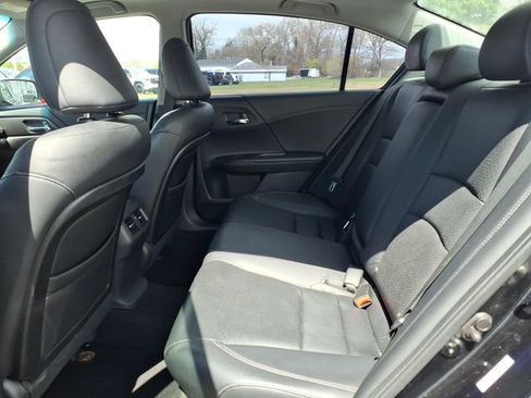 Used 2013 Honda Accord Touring image 9