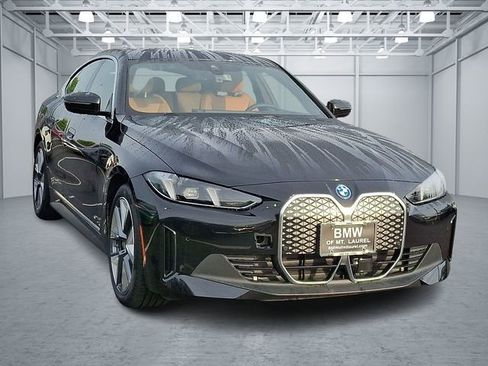 Certified 2025 BMW i4 xDrive40i w/ Premium Package image 3