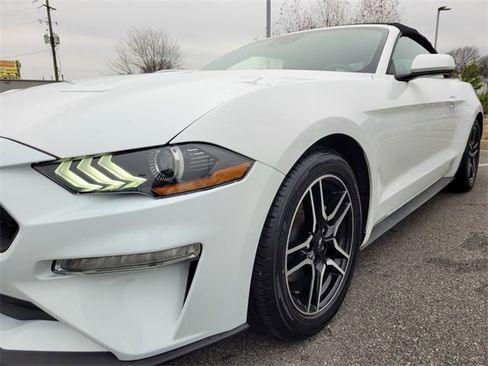 Used 2023 Ford Mustang Premium image 23