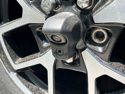 New 2024 Jeep Wrangler Unlimited Rubicon image 27