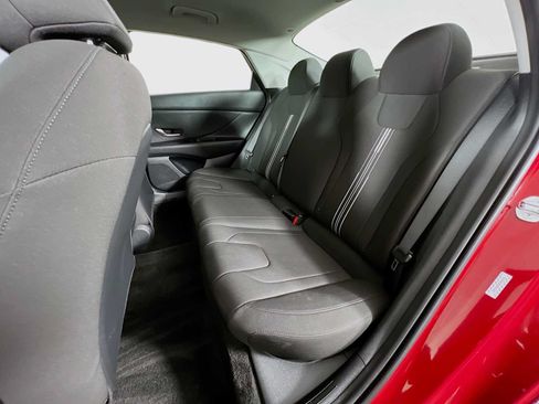 Certified 2023 Hyundai Elantra SEL FWD image 23
