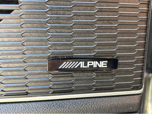 Used 2024 Jeep Grand Cherokee Limited 4xe AWD/4WD image 31