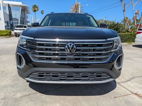 New 2026 Volkswagen Atlas SE FWD image 9