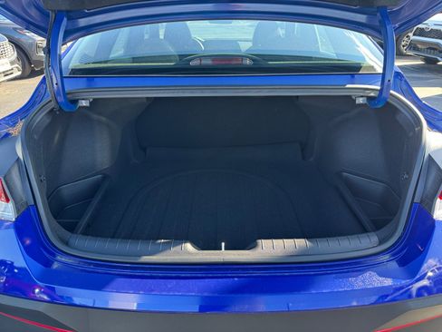 New 2025 Hyundai Elantra Sport image 24