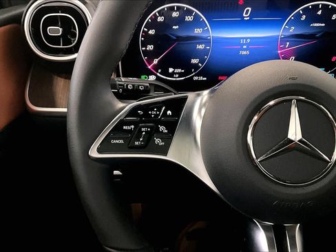 Certified 2026 Mercedes-Benz GLC 300 4MATIC image 24