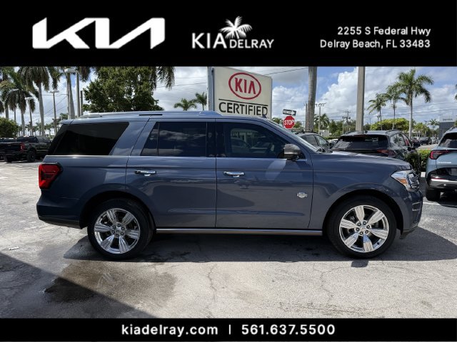 Used 2023 Ford Expedition King Ranch RWD image 2