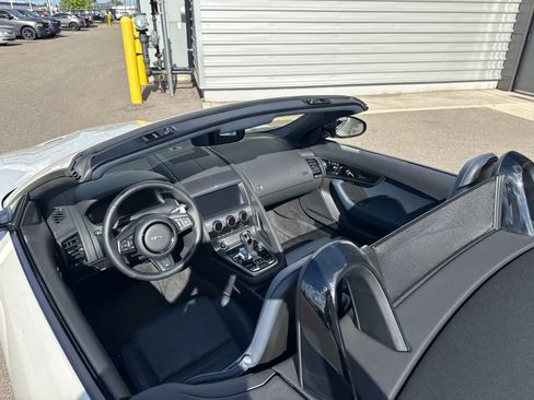 Used 2024 Jaguar F-TYPE R AWD/4WD image 16