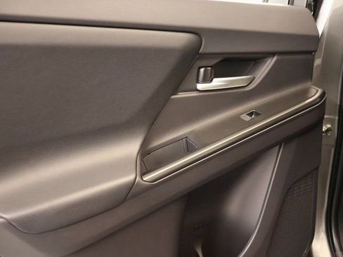 New 2026 Subaru Solterra Premium image 26