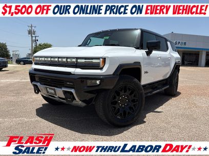New 2026 GMC Hummer EV SUV w/ LPO, Dark Essentials Package