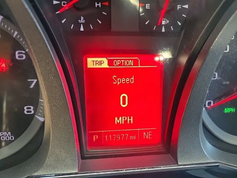 Used 2014 GMC Terrain SLE FWD image 2