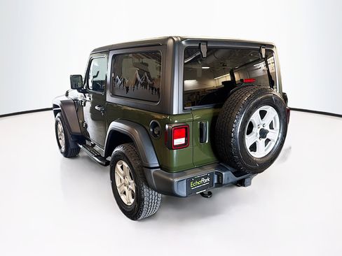 Used 2021 Jeep Wrangler Sport AWD/4WD image 5