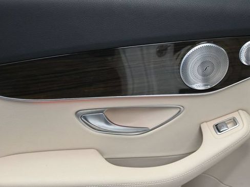 Used 2021 Mercedes-Benz C 300 Sedan w/ Premium Package image 11
