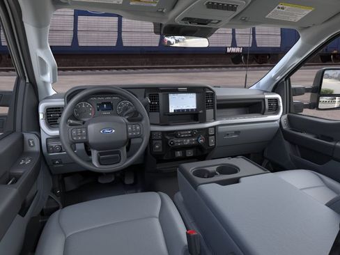 New 2026 Ford F350 XL w/ XL Chrome Package RWD image 9